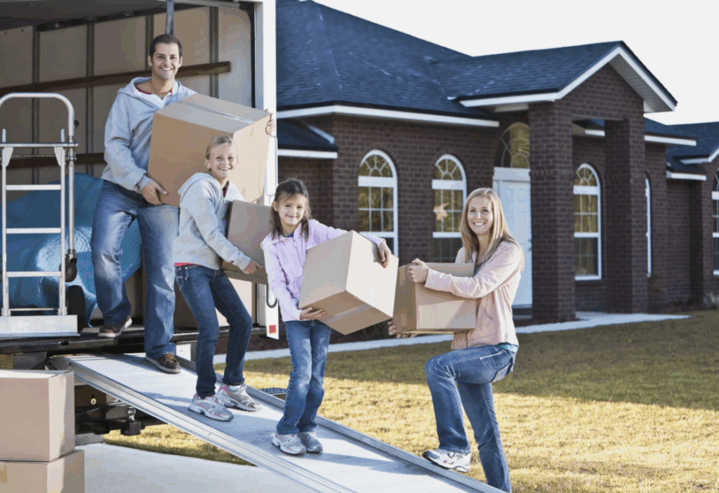 Movers in Chicago - Trusted teams for homes and offices