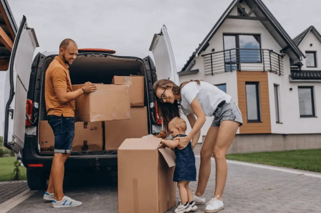 Hidden Moving Service Fees - How to Avoid Unexpected Costs When Changing Residences Hidden Moving Service Fees - How to Avoid Unexpected Costs When Changing Residences
