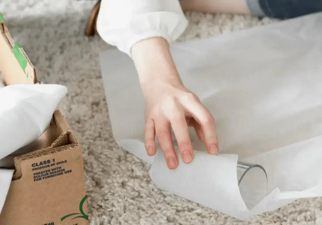 How to pack wine glasses - Step-by-step guide to prevent breakage