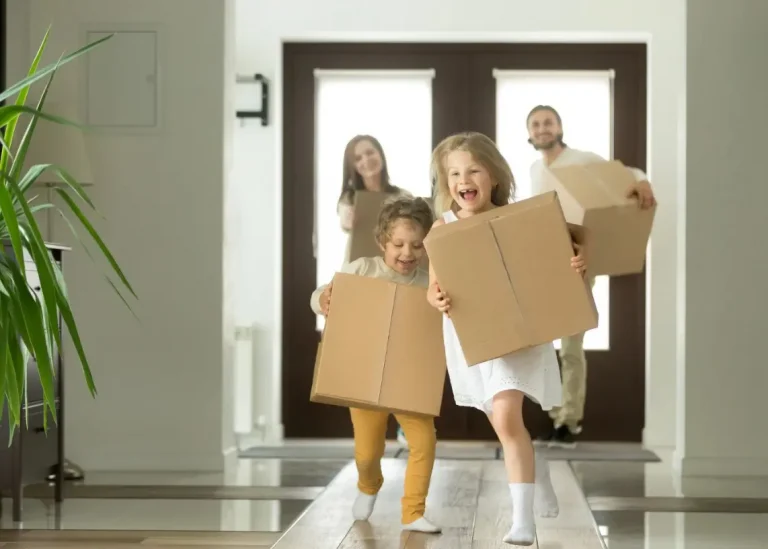DIY Mover or Hiring a Moving Service